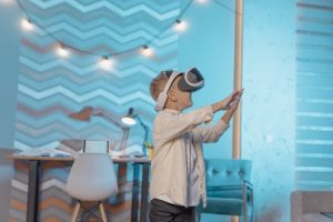 Cybernetic Nomadism: Digital Experiences in Physical Exploration