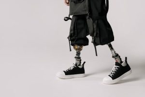 Artificial Intelligence Predicts Global Fashion Trend Trajectories