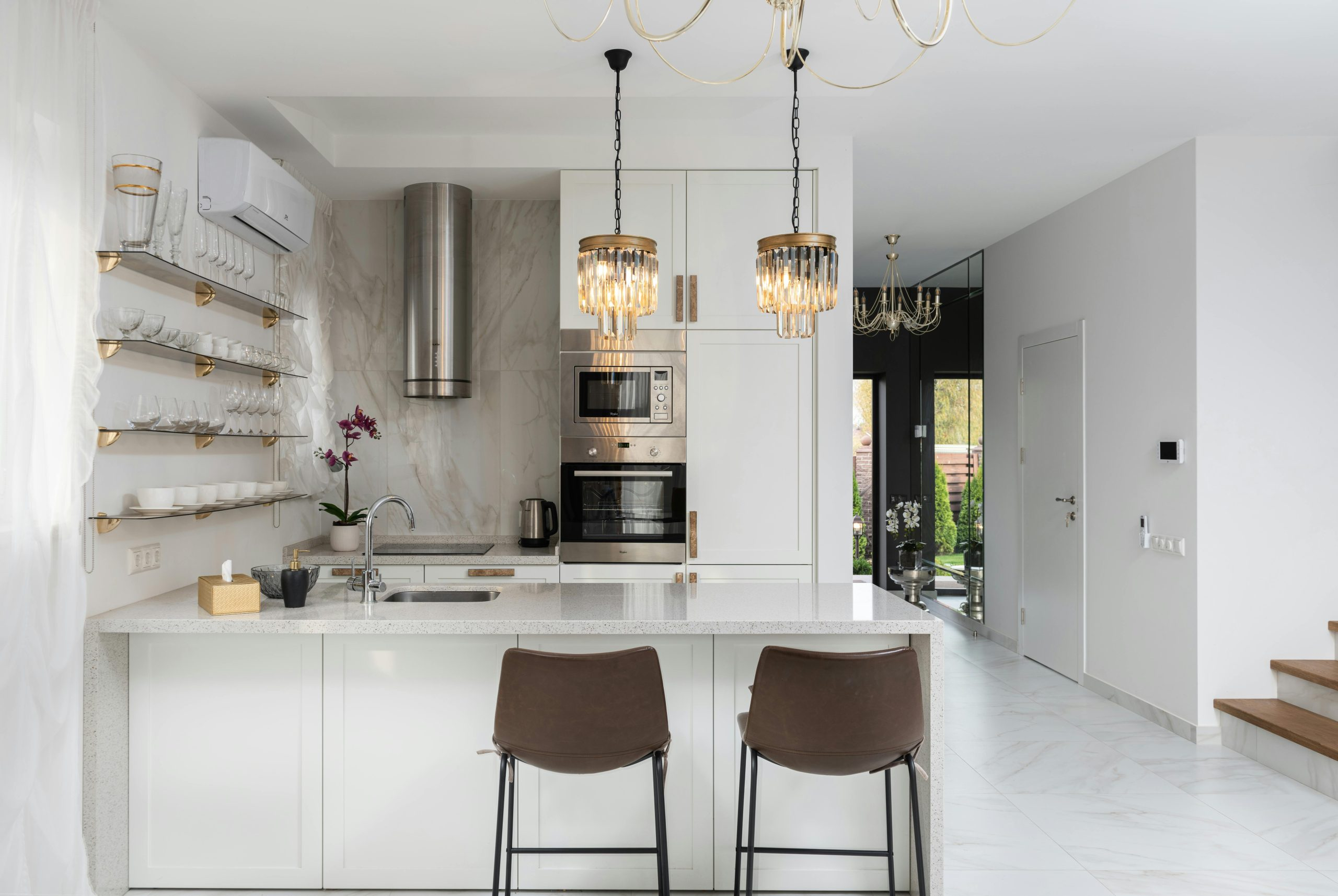 Luxury Real Estate: Beyond Conventional Market Definitions