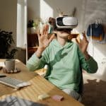 Virtual Reality Enables Immersive Fashion Experiences