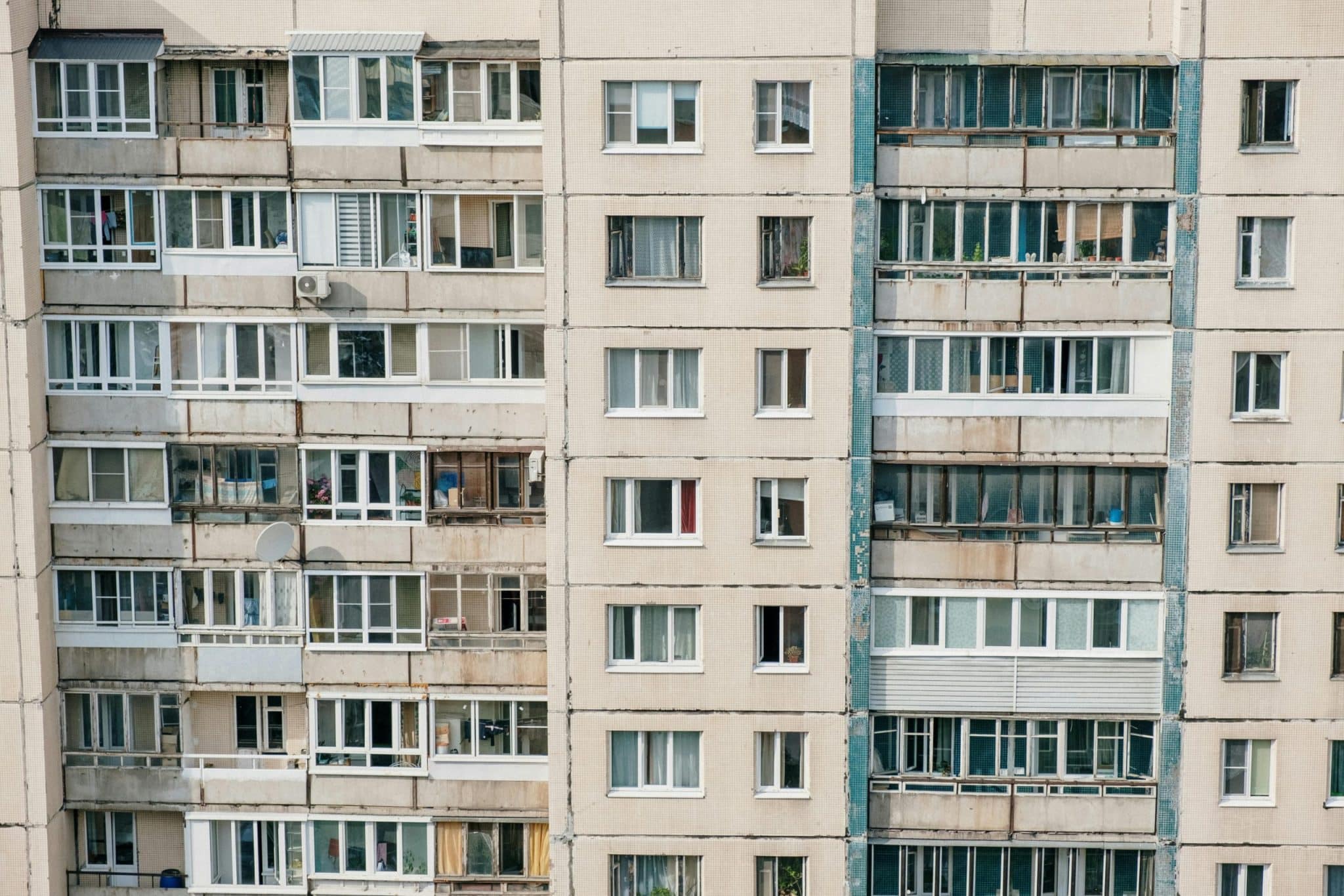Urban Lofts: Reimagining City Living Spaces