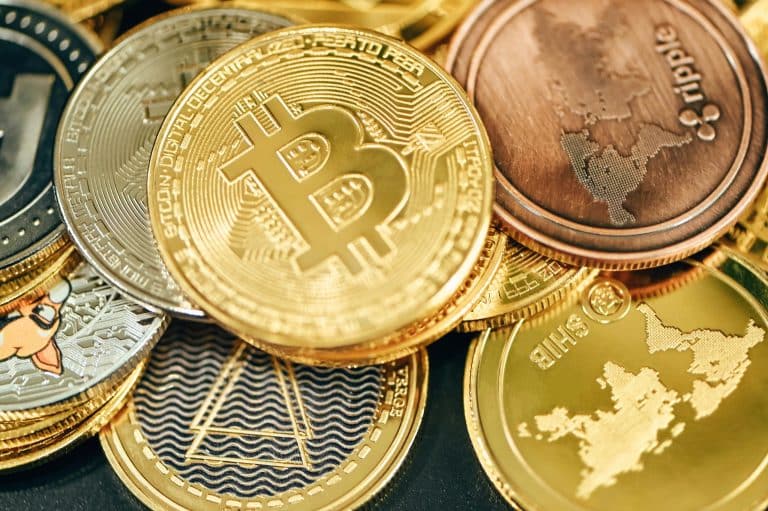 Blockchain's Transformative Potential in Comprehensive Legal Documentation
